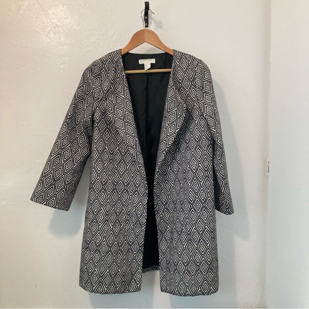 H&M Long Lightweight Overcoat Jacket Women’s Size 4 Geomatric Print Office Wear